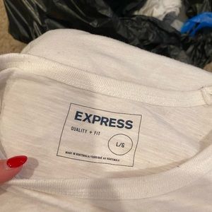 Men’s plain white t shirt